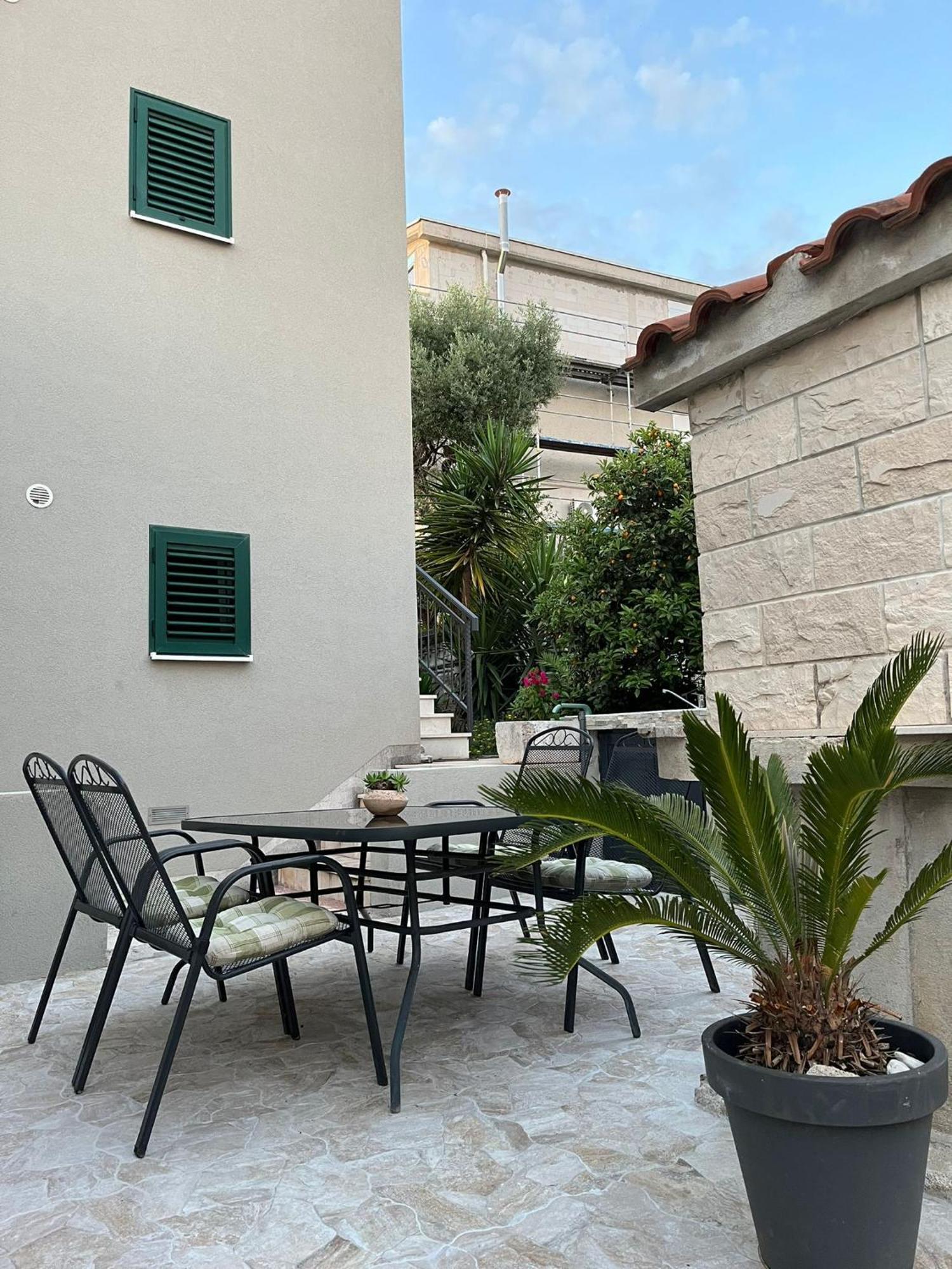 Apartmani Mm Trogir Eksteriør billede