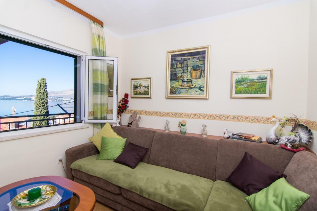 Apartmani Mm Trogir Eksteriør billede